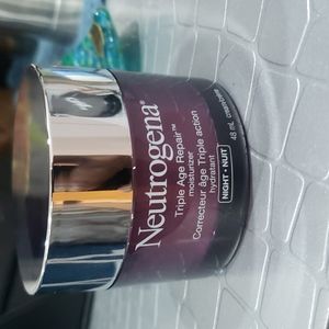 Neutrogena Night Cream, Triple Age Repair, Tone, and Firmness, 48 ml